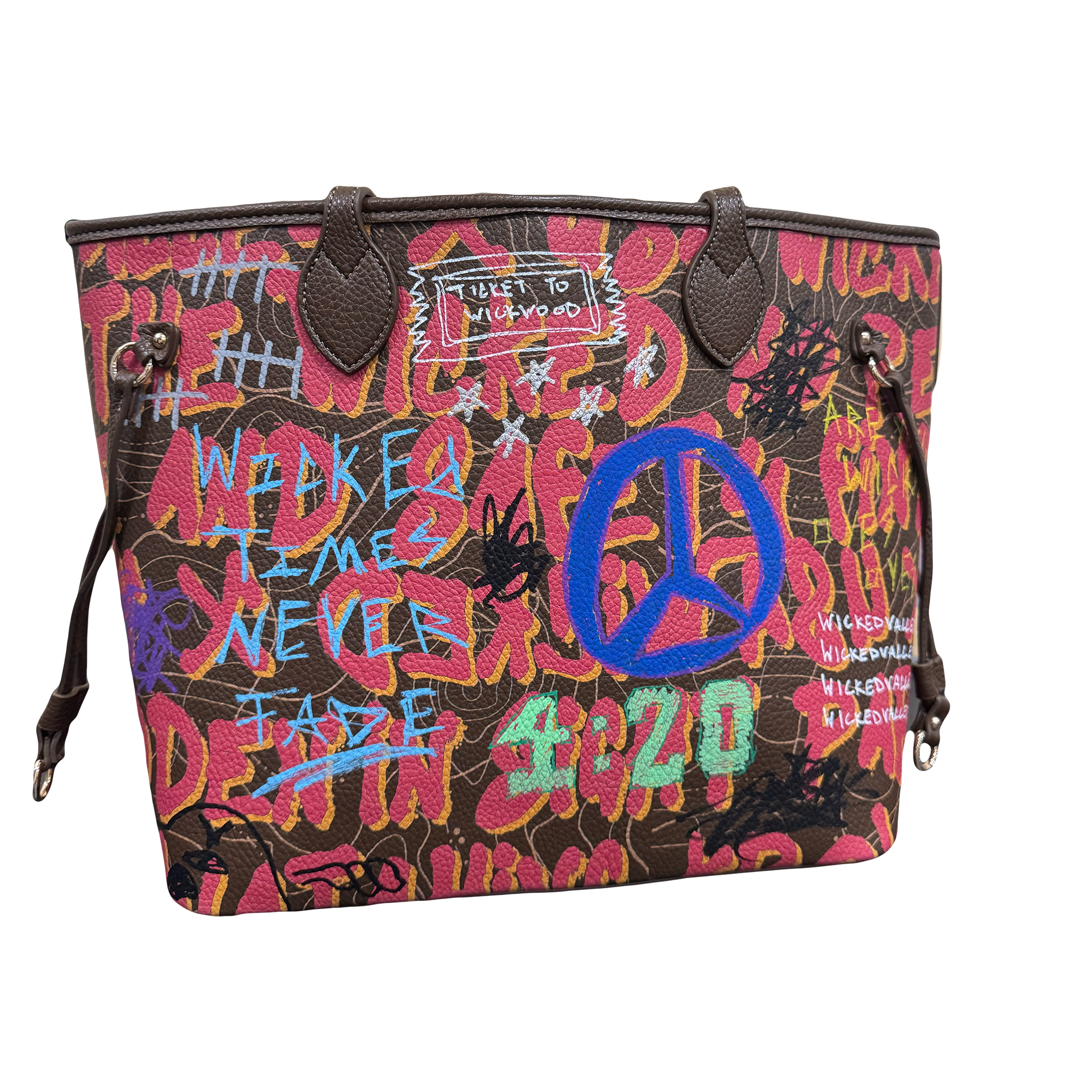Curated Chaos Tote 12/28